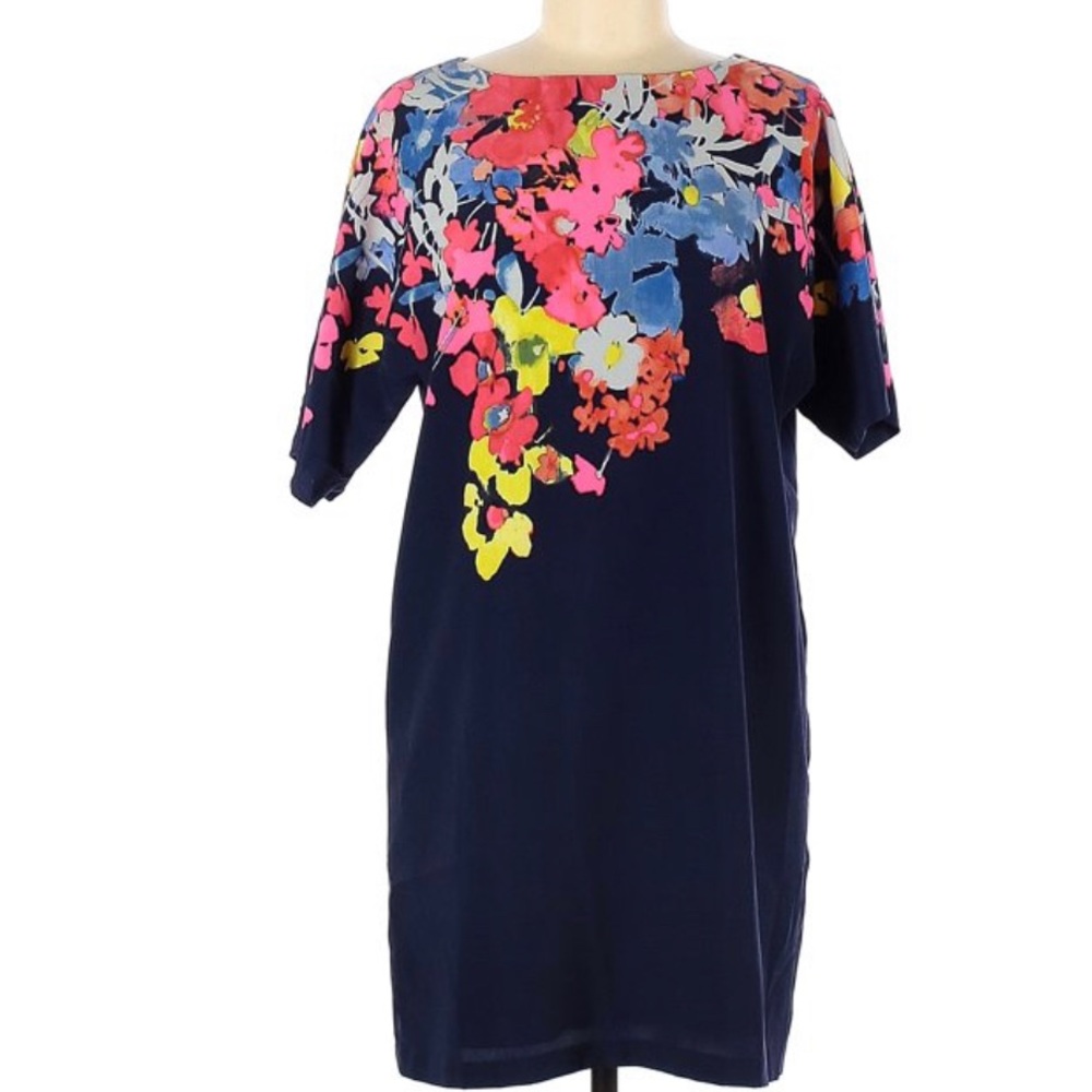 Loft petites Shift Navy Blue floral detail casual dress short sleeves size Sxp
